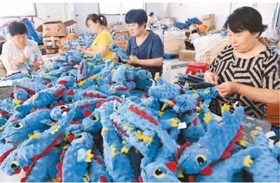 我國對外貿易持續向好(銳財經)